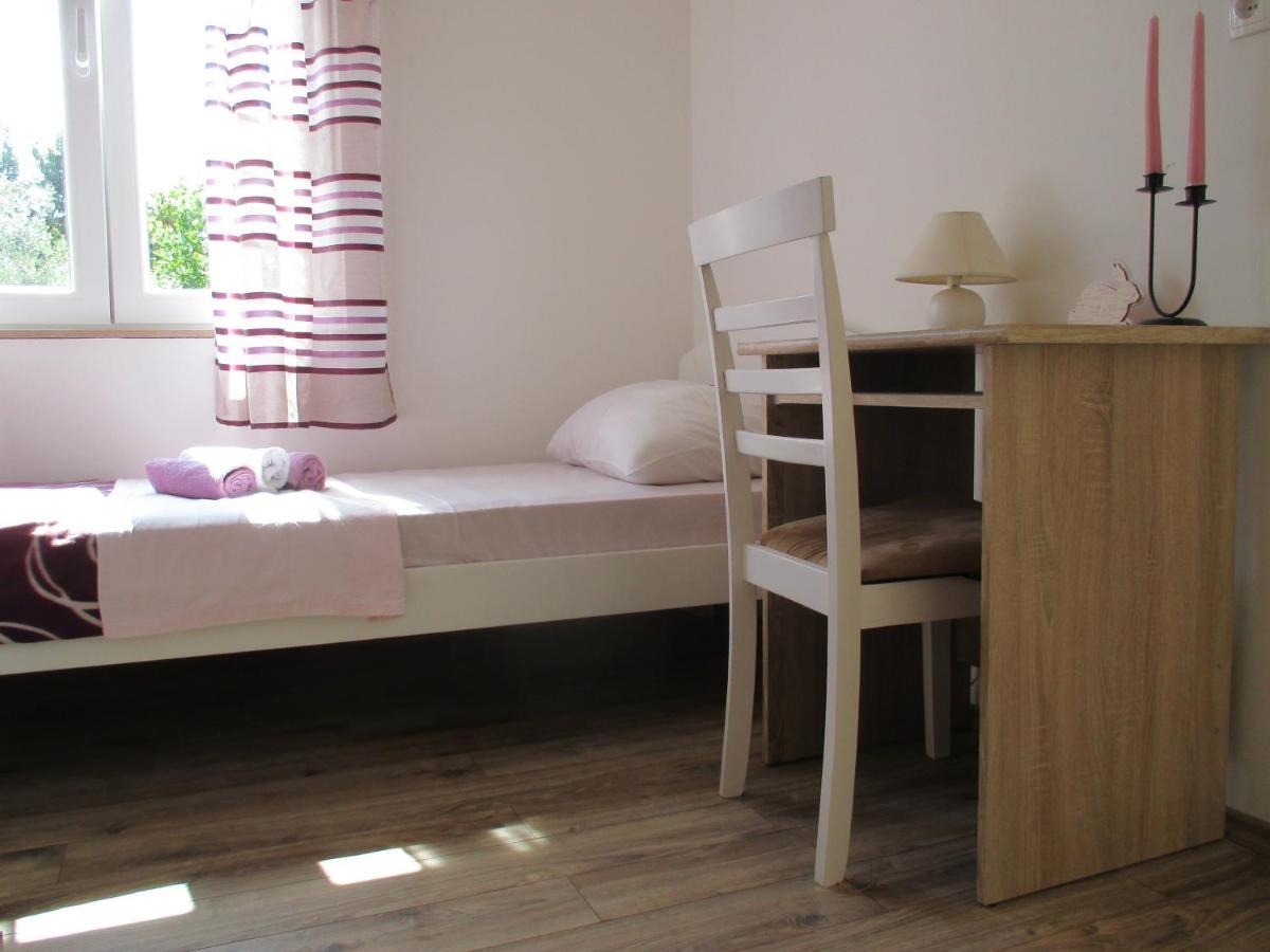 Apartment Near Center,Beach,Bus +Free Parking Zadar Exterior foto